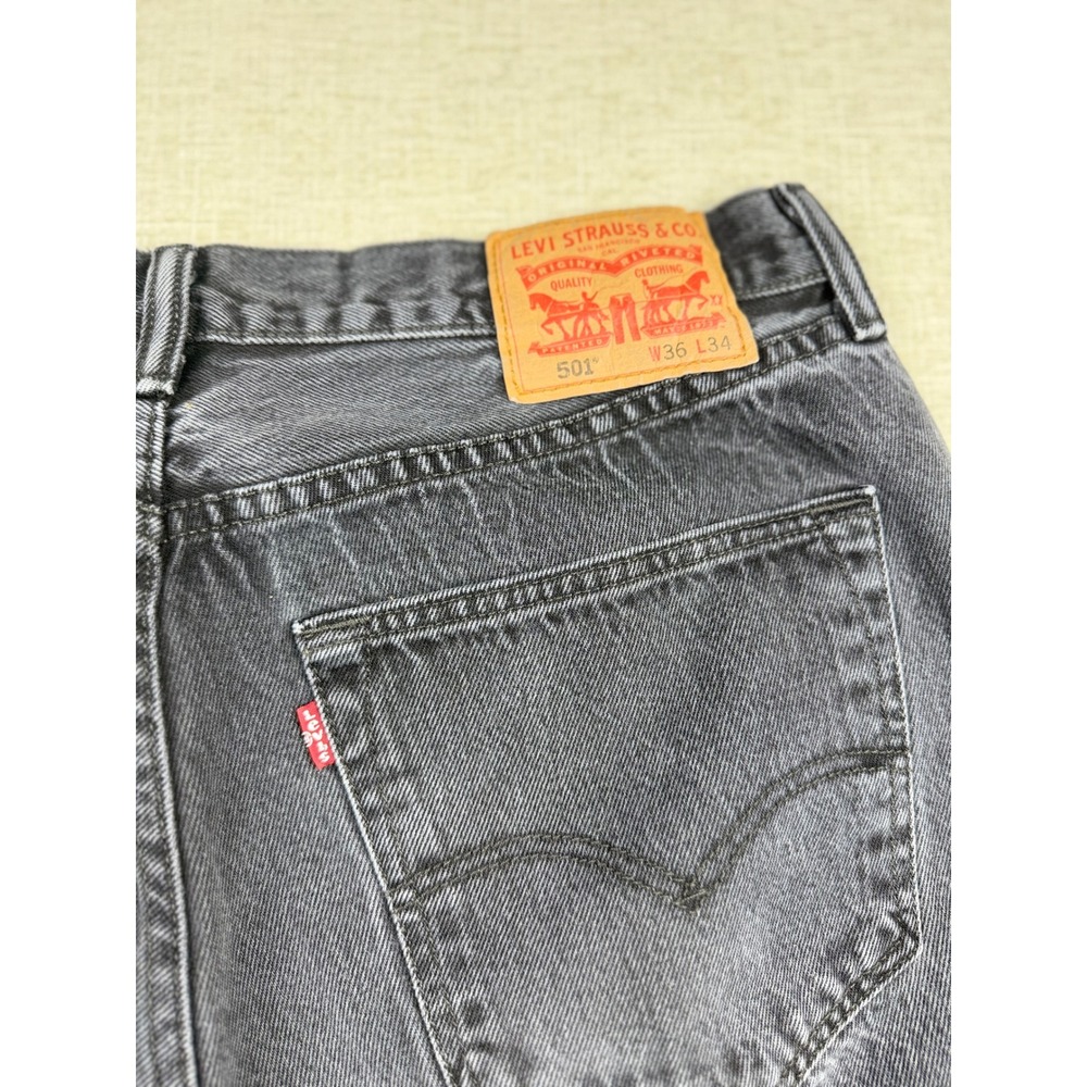 Levis 501 Mens 36x34 Faded Fuzzy Black Vintage Y2K Style Jeans-Light Distress . - Picture 4 of 6